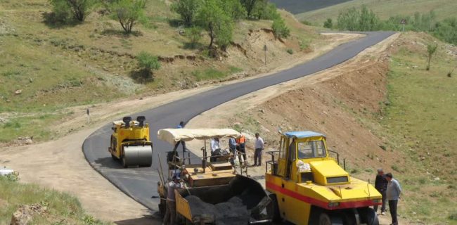 ️ارتقای ایمنی و کیفیت راههای روستایی همدان با اجرای پروژههای عمرانی ️ارتقای ایمنی و کیفیت راههای روستایی همدان با اجرای پروژههای عمرانی