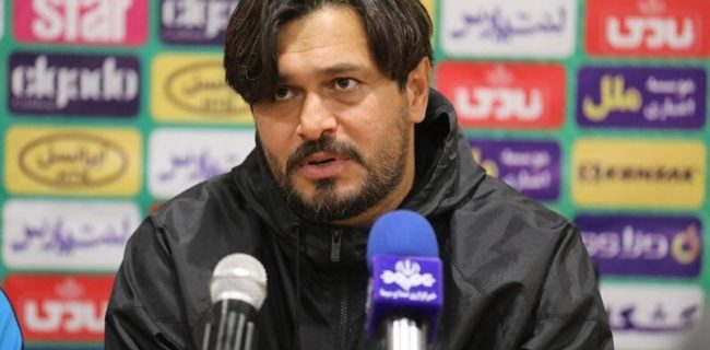 دقیقی: اخراجی نداشتیم نشان میدادیم کت تن کیست/پنالتی استقلال هند چشمی بود دقیقی: اخراجی نداشتیم نشان میدادیم کت تن کیست/پنالتی استقلال هند چشمی بود