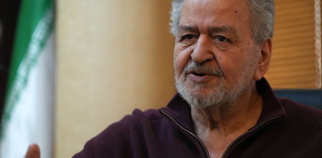 سرمربی را مثل امام‌جماعت انتخاب نمی‌کنند!