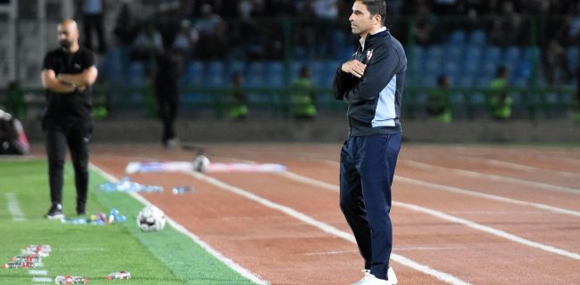 هوادار متمول پرسپولیس به دنبال سرمربی تیم‌ملی!