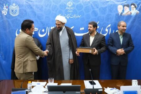 تقدیر از ادارهکل راهداری و حملونقل جادهای همدان در شورای اداری زکات تقدیر از ادارهکل راهداری و حملونقل جادهای همدان در شورای اداری زکات