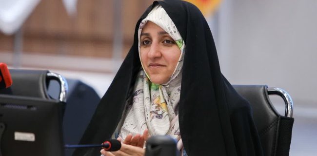 تجلیل از زنان پارالمپیکی ایران در حضور معاون رئیس جمهور تجلیل از زنان پارالمپیکی ایران در حضور معاون رئیس جمهور