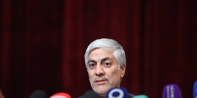 فوتبال در محاصره سیاست؛ زنگهای خطر برای جام جهانی آمریکا فوتبال در محاصره سیاست؛ زنگهای خطر برای جام جهانی آمریکا