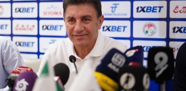 قلعهنویی: فروخته شدن همه بلیتهای بازی با روسیه نشان دهنده قدرت ایران است قلعهنویی: فروخته شدن همه بلیتهای بازی با روسیه نشان دهنده قدرت ایران است