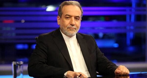 وزیرامور خارجه در مراسم بزرگداشت یک پرسپولیسی
