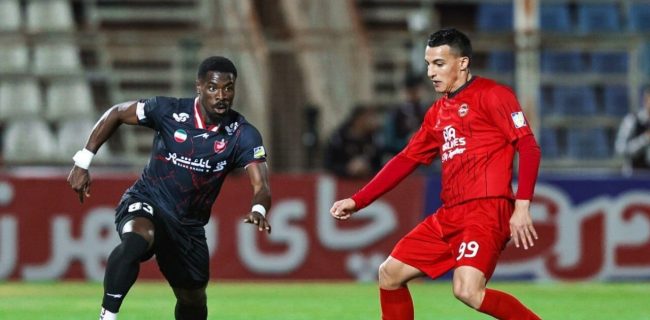 پرسپولیس با یک سوپرگل از شکست در تبریز فرار کرد پرسپولیس با یک سوپرگل از شکست در تبریز فرار کرد