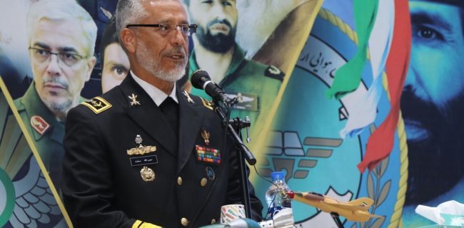 «دریادار سیاری: ناوشکن جماران نماد خودکفایی کشور است؛ دوره‌های معارف جنگ، ارزش‌های دفاع مقدس را به نسل جدید منتقل می‌کند»