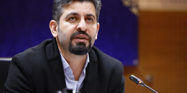 احداث ۴۰۰ ایستگاه سبز اتوبوس تا پایان سال در قم / خدمات اتوبوسرانی روز ۲۶ آذر رایگان اعلام شد
