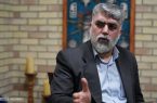 آمریکا ویزا نمی‌دهد چون می‌ترسد آنجا سلام نظامی بدهیم/فقط دو قشر با پرچم دور افتخار می‌زنند؛ شهدا و ورزشکاران