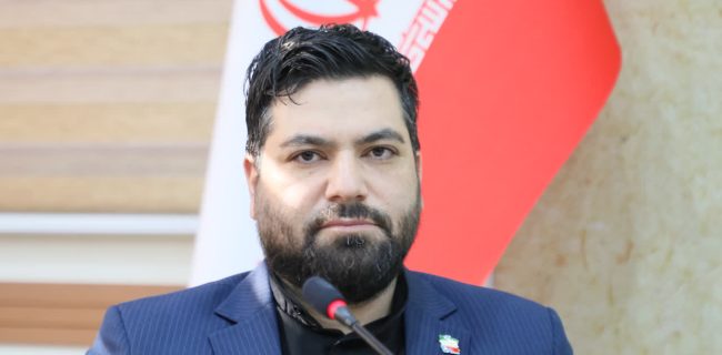 هیچ مدرسه‌ای مجاز به دریافت وجه غیرقانونی در زمان ثبت‌نام نیست
