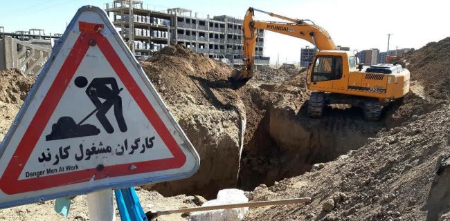 آغاز عملیات اجرایی شبکه جمعآوری فاضلاب مسکن ملی کوی پرواز در همدان آغاز عملیات اجرایی شبکه جمعآوری فاضلاب مسکن ملی کوی پرواز در همدان